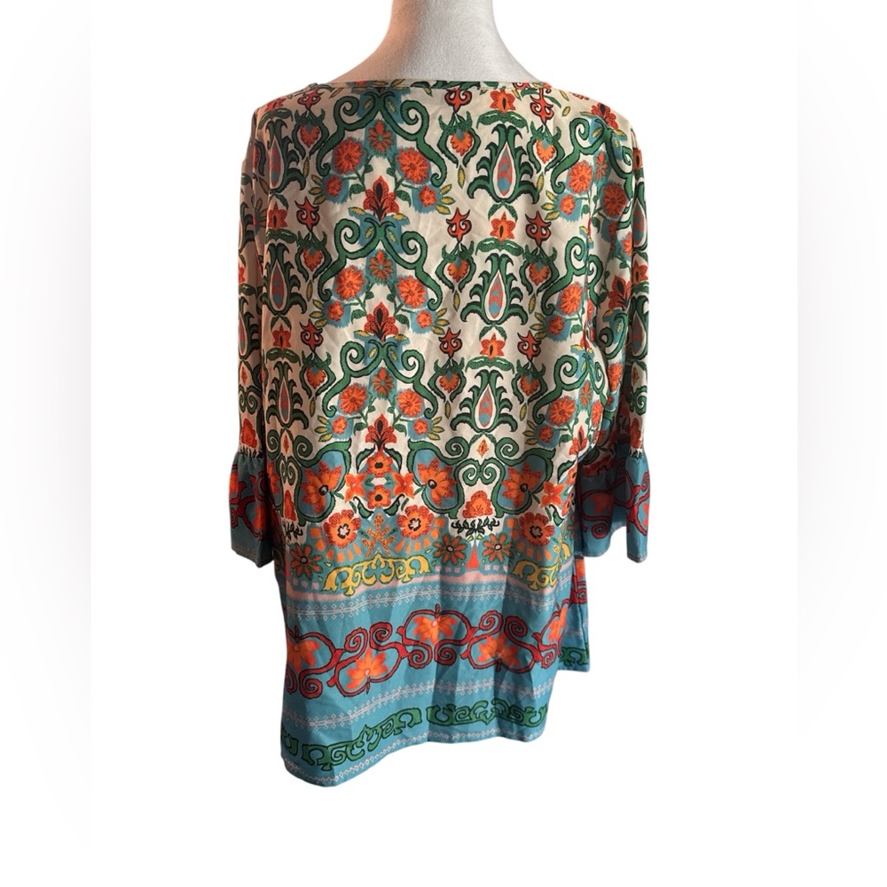 BloomChic Floral Blouse Bell Sleeve Size 14/16 - Picture 5 of 9